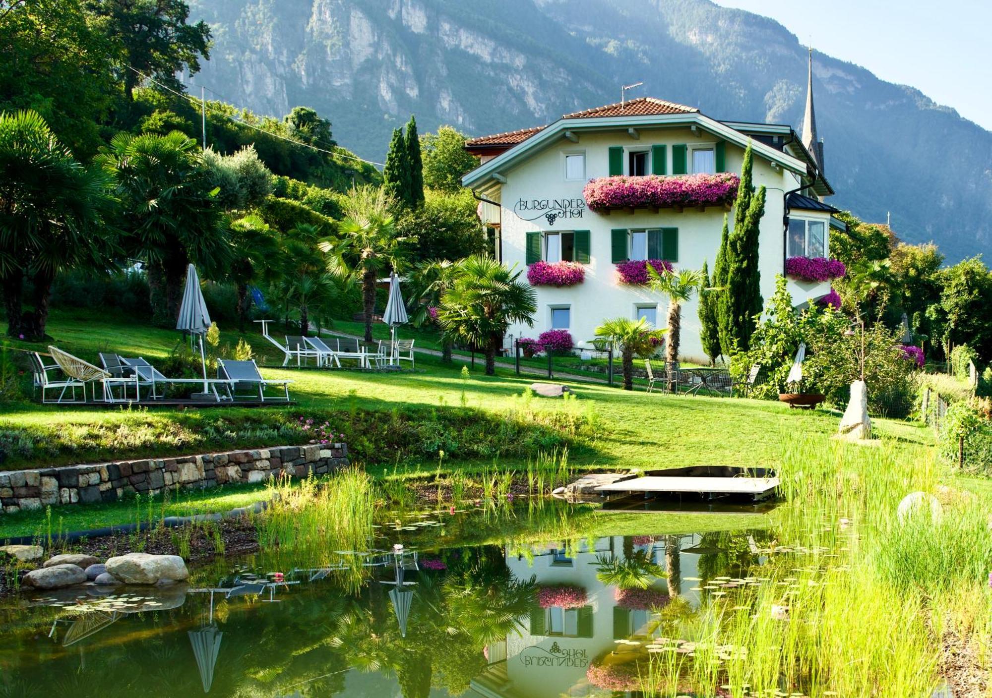 Burgunderhof Villa มอนตาญา ภายนอก รูปภาพ
