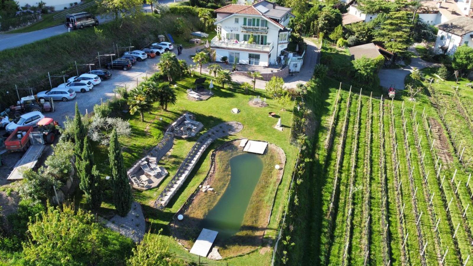 Burgunderhof Villa มอนตาญา ภายนอก รูปภาพ